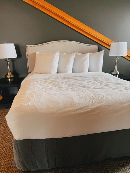 River View Studio Suite Photo 1