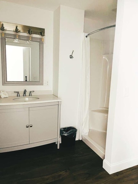 Non River View Suite sgl Q Photo 4